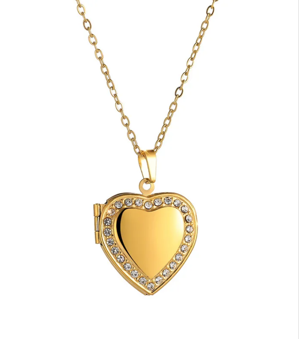 Relicario Zirconias Corazón
