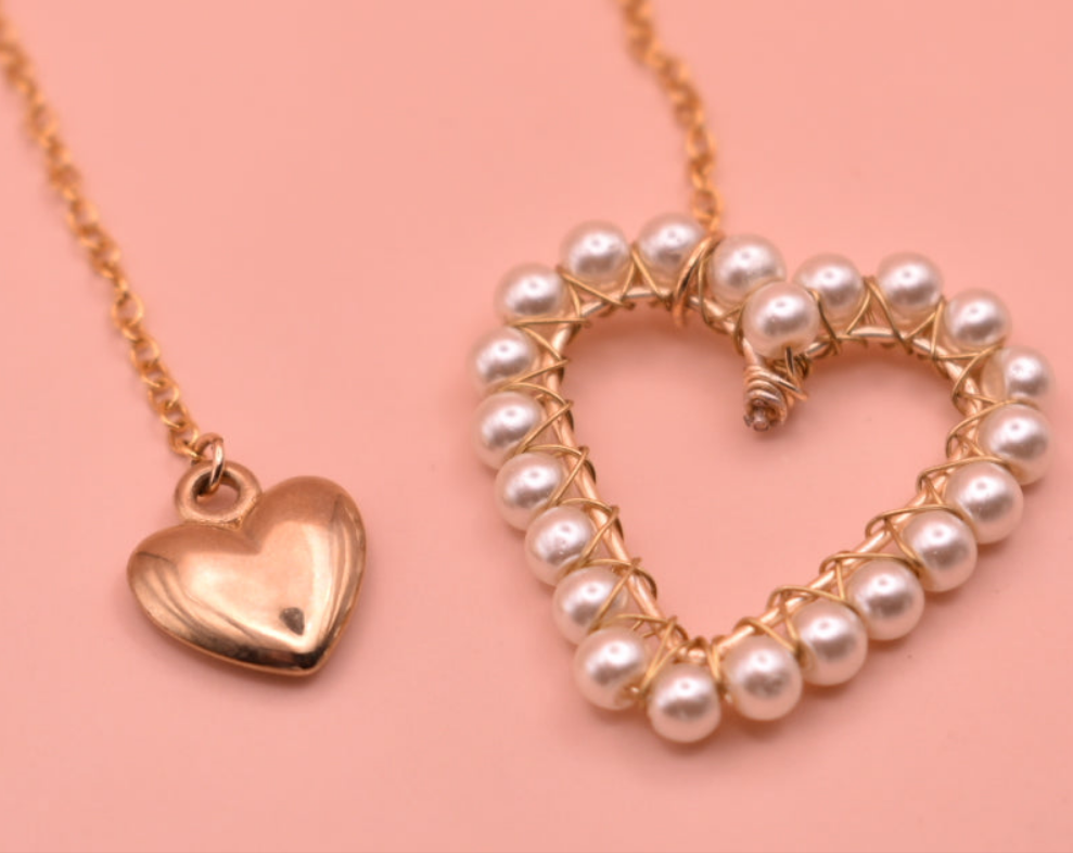 Collar Corbatero Amor